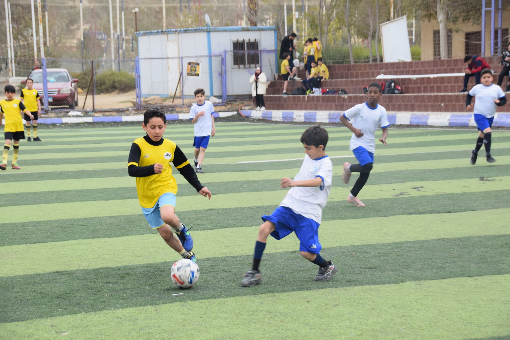 مشاركة فريق مركز وطن التعليمي بدوري كرة القدم